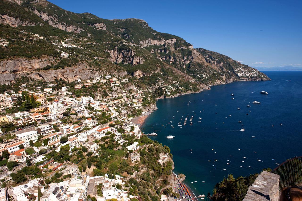 Suite Home Sorrento Bagian luar foto